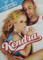 Kendra 2009 - 2011 film scene di nudo