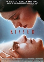 Kissed scene nuda