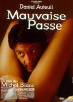 Mauvaise Passe (1999) Scene Nuda