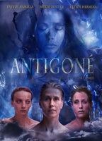 Antigone (2011) Scene Nuda