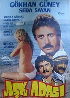 Aşk Adası 1983 film scene di nudo