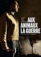 Aux animaux la guerre (2018-oggi) Scene Nuda