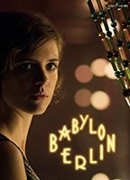 Babylon Berlin 2017 film scene di nudo