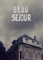 Hotel Beau Séjour 2016 film scene di nudo