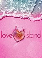 Celebrity Love Island 2005 film scene di nudo