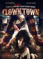 Clowntown 2016 film scene di nudo