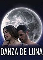 Danza de Luna 2017 film scene di nudo