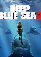 Deep Blue Sea 2 2018 film scene di nudo