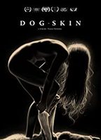 Dog Skin 2019 film scene di nudo