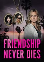 Friendship Never Dies 2021 film scene di nudo