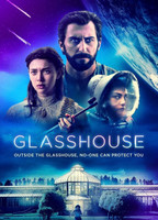 Glasshouse 2021 film scene di nudo