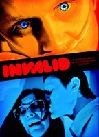 Invalid 2015 film scene di nudo