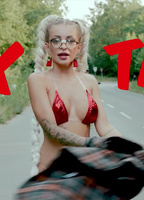 Katja Krasavice - SEX TAPE (Official Music Video) 2018 film scene di nudo