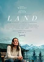 Land (2021) Scene Nuda