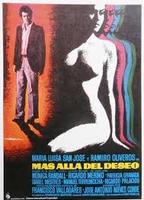 Más allá del deseo 1976 film scene di nudo