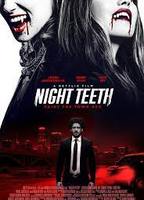 Night Teeth 2021 film scene di nudo