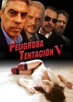 Peligrosa Tentación 5 2020 film scene di nudo