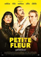 Petite fleur (2022) Scene Nuda