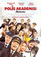 Polis Akademisi Alaturka 2015 film scene di nudo