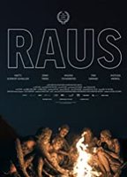 Raus  (2018) Scene Nuda