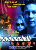 Rave Macbeth 2001 film scene di nudo