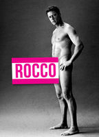 Rocco 2016 film scene di nudo