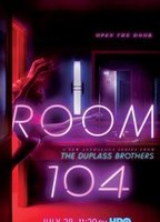 Room 104 2017 film scene di nudo
