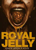 Royal Jelly 2021 film scene di nudo