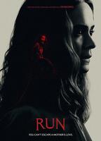 Run (2020) Scene Nuda