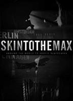 Skin to the Max 2011 film scene di nudo