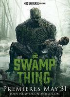 Swamp Thing 2019 film scene di nudo