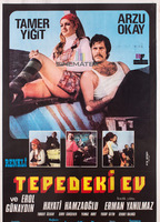 Tepedeki ev (1976) Scene Nuda