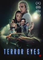 Terror Eyes 2021 film scene di nudo