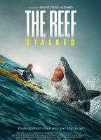 The Reef: Stalked 2022 film scene di nudo