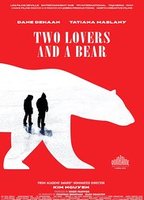 Two Lovers and a Bear (2016) Scene Nuda