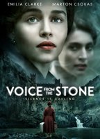 Voice From The Stone 2017 film scene di nudo