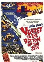 Voyage to the Bottom of the Sea  1961 film scene di nudo