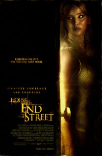 House at the End of the Street (2012) Scene Nuda