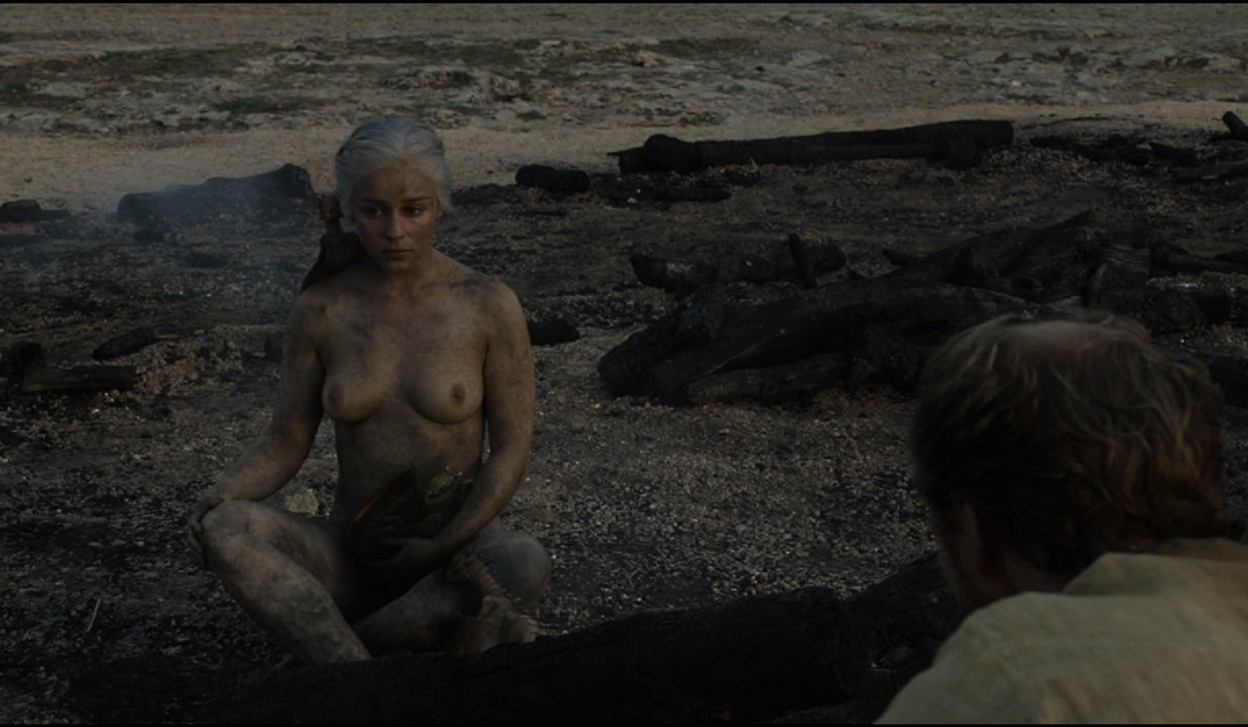 Emilia Clarke Nuda ~30 Anni In Game Of Thrones