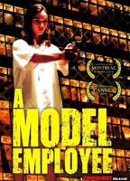 A Model Employee 2002 film scene di nudo