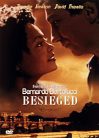 Besieged (1998) Scene Nuda