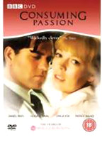 Consuming Passion 2008 film scene di nudo