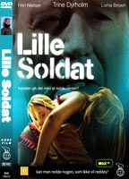 Lille Soldat (2008) Scene Nuda