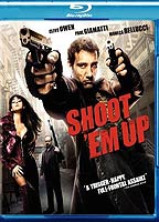 Shoot 'em up - Spara o muori 2007 film scene di nudo
