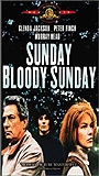 Sunday Bloody Sunday 1971 film scene di nudo