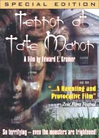 Terror at Tate Manor 2002 film scene di nudo