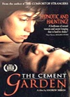 The Cement Garden 1993 film scene di nudo