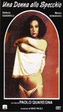 Una Donna allo specchio scene nuda
