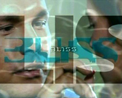 Bliss (2002-2004) Scene Nuda
