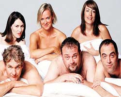 Cold Feet scene nuda